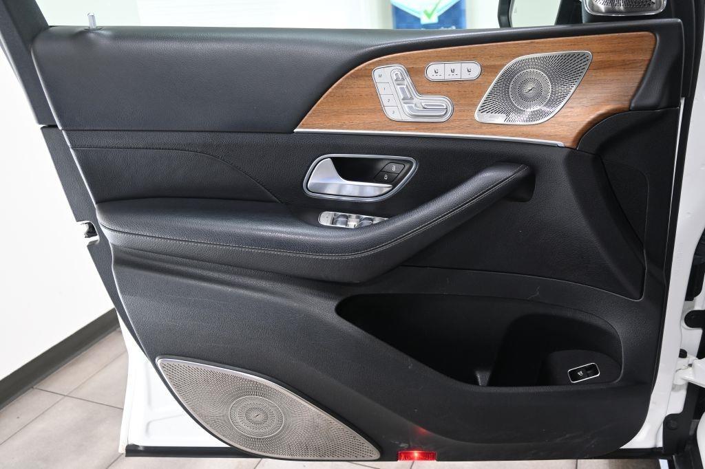 Mercedes-Benz GLS-Class  2021