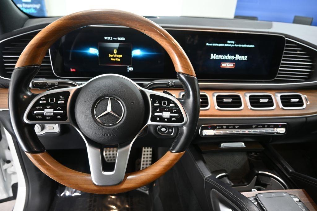 Mercedes-Benz GLS-Class  2021