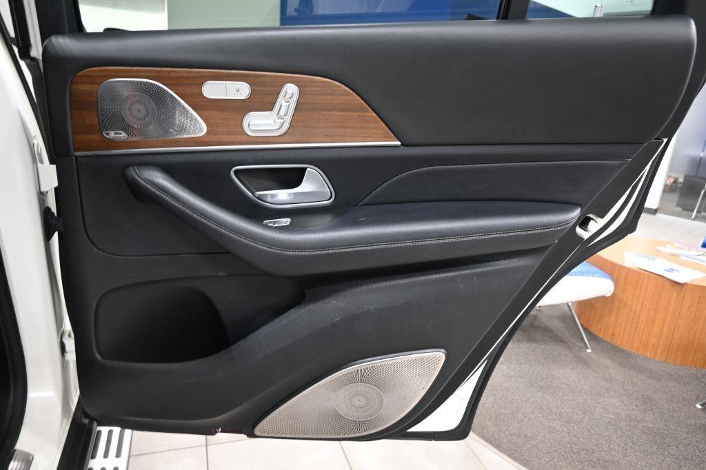 Mercedes-Benz GLS-Class  2021