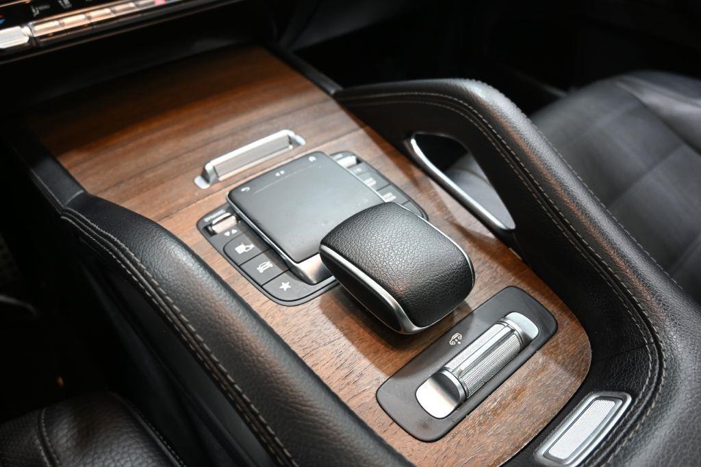 Mercedes-Benz GLS-Class  2021