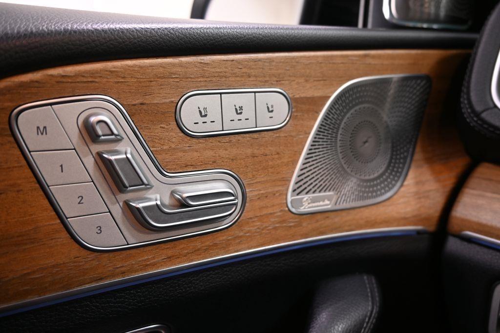 Mercedes-Benz GLS-Class  2021