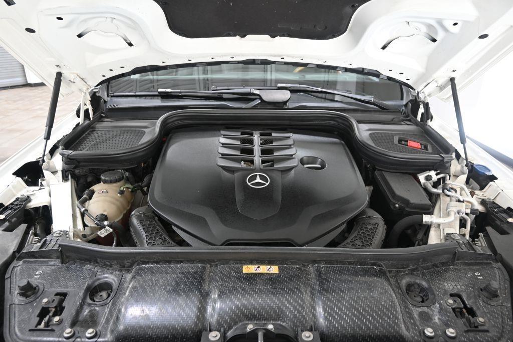 Mercedes-Benz GLS-Class  2021