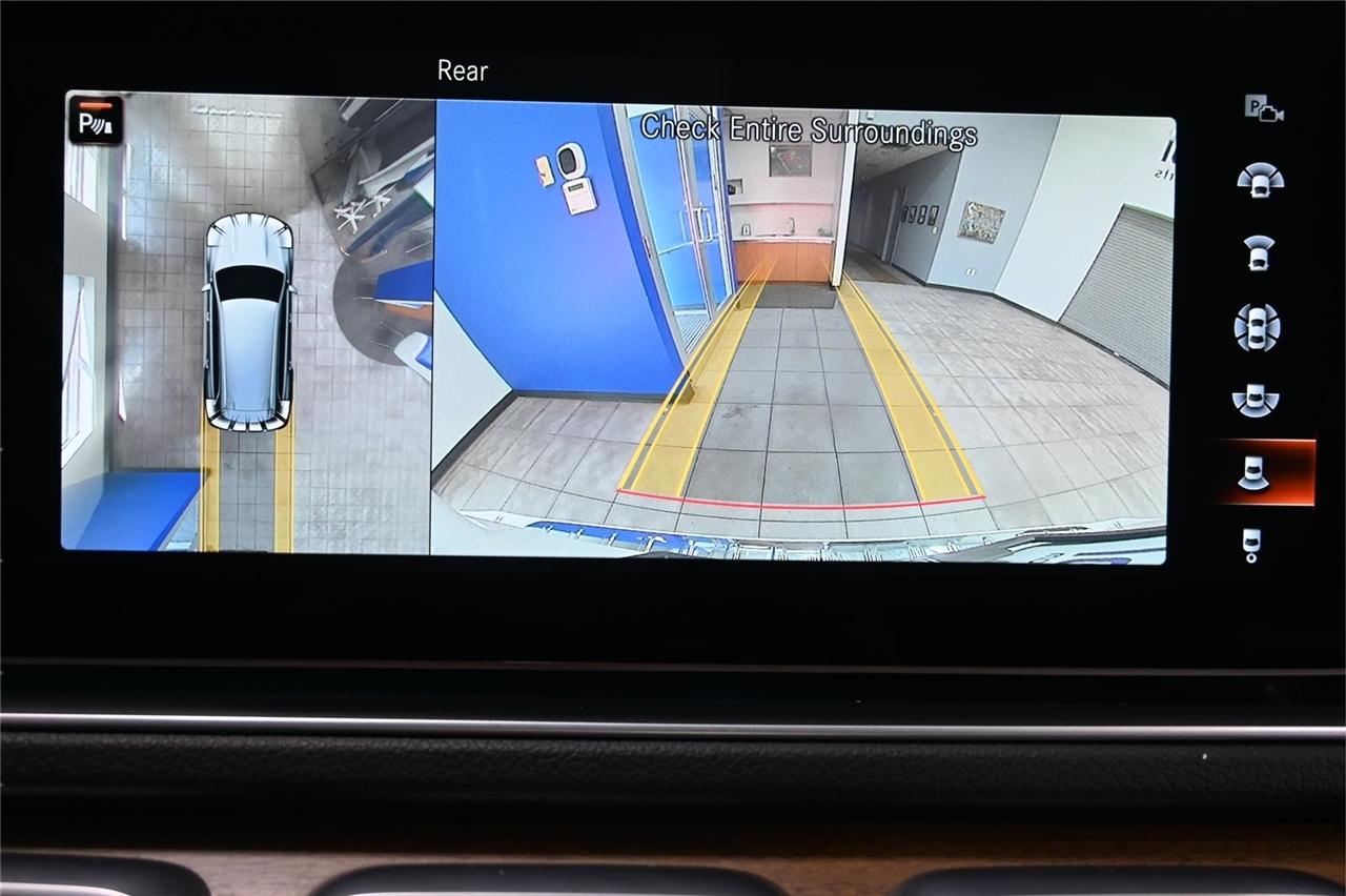 Mercedes-Benz GLS-Class  2021