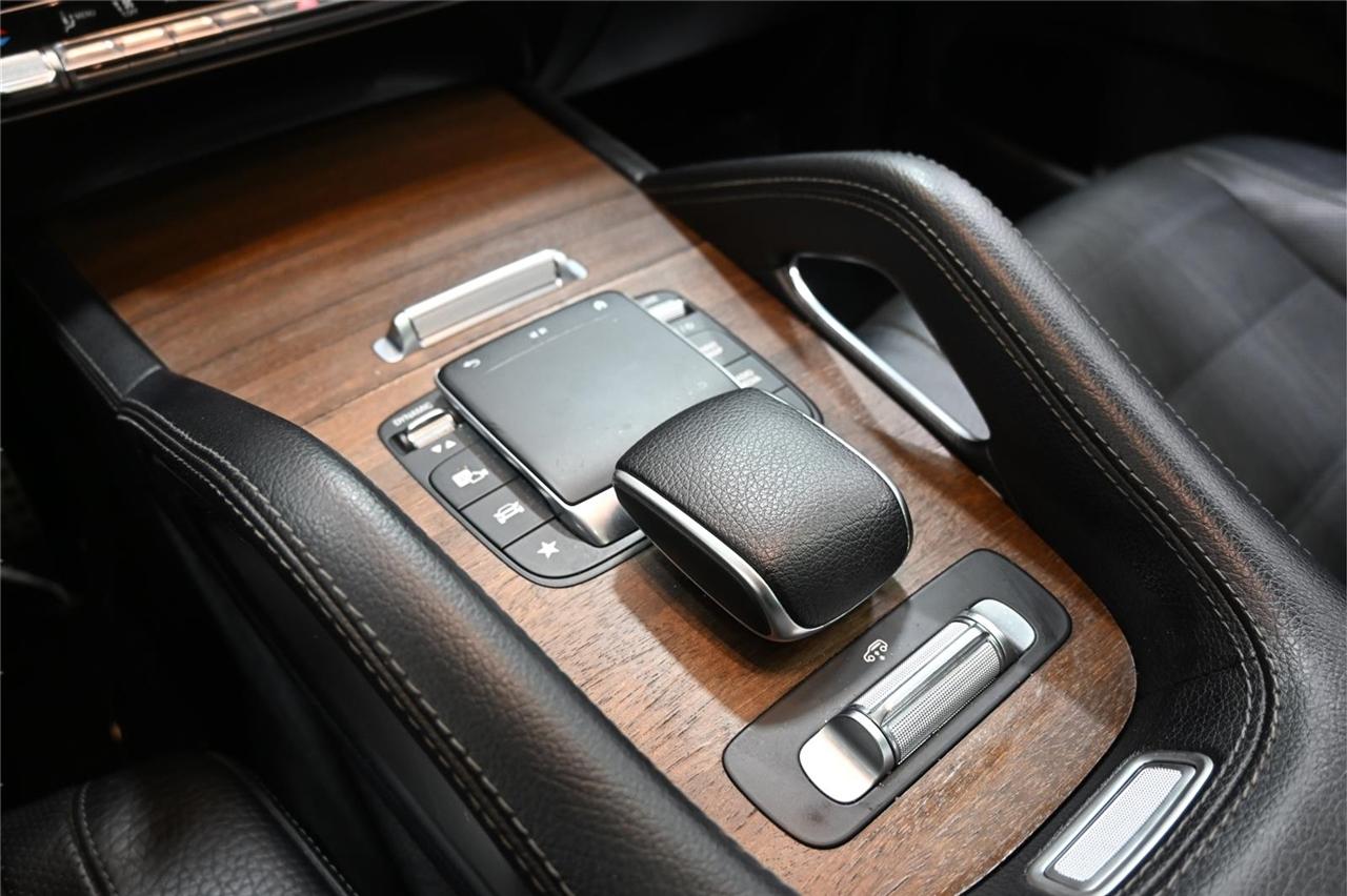 Mercedes-Benz GLS-Class  2021