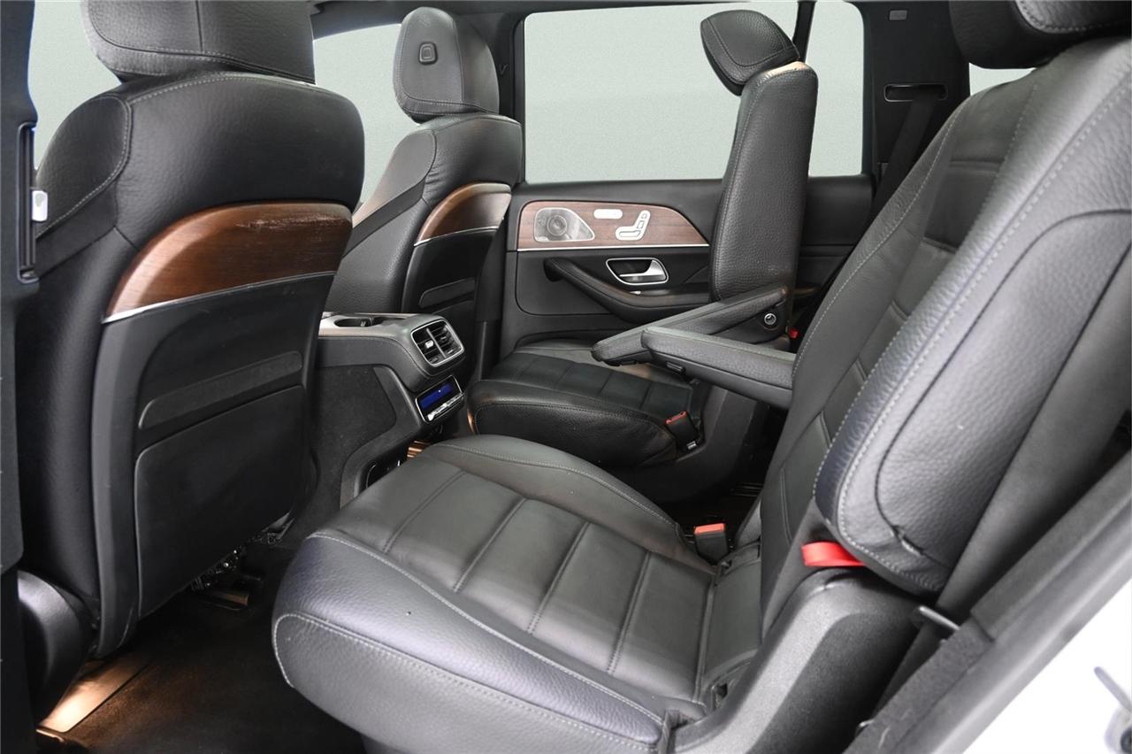 Mercedes-Benz GLS-Class  2021