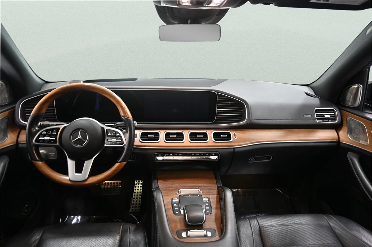 Mercedes-Benz GLS-Class  2021