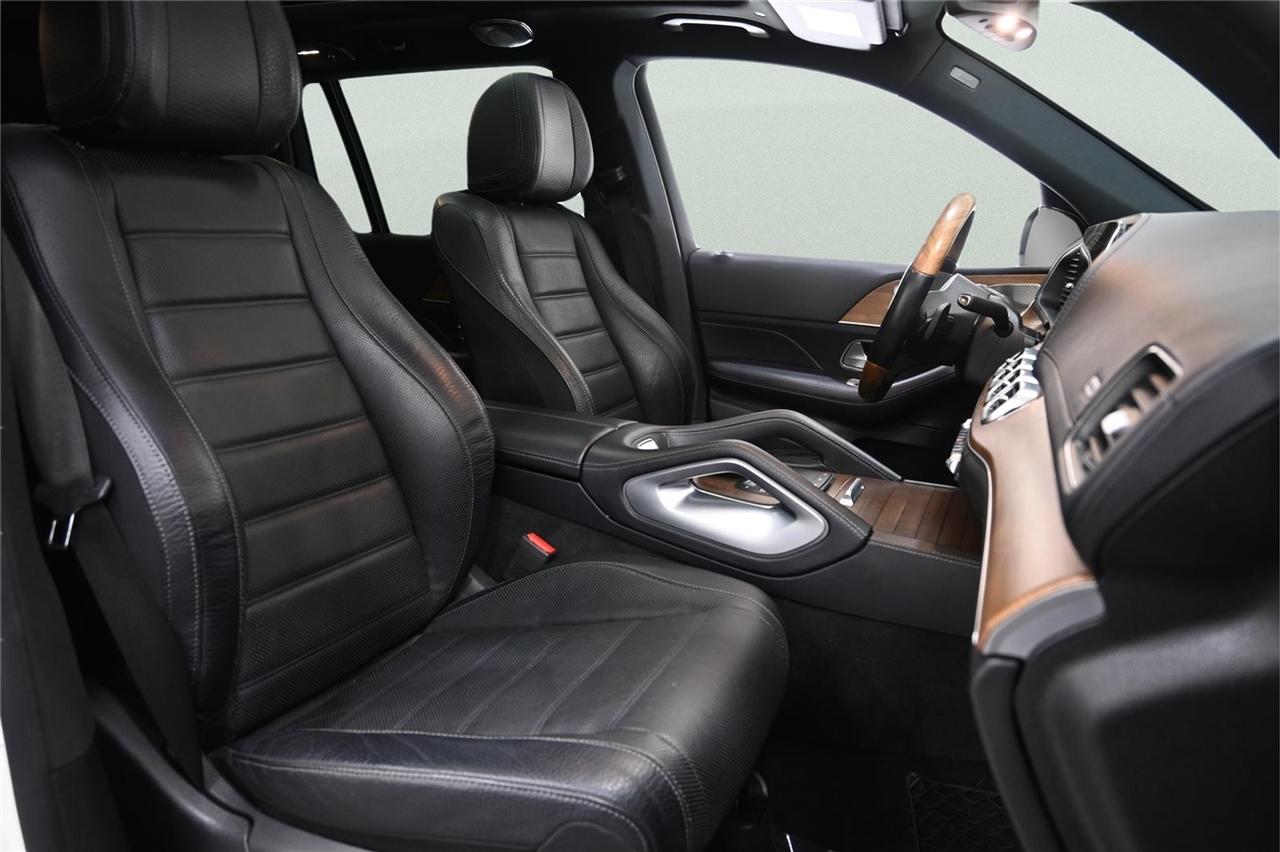 Mercedes-Benz GLS-Class  2021