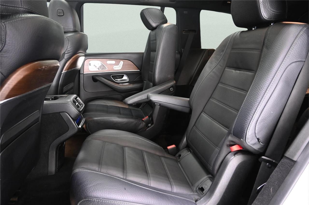 Mercedes-Benz GLS-Class  2021