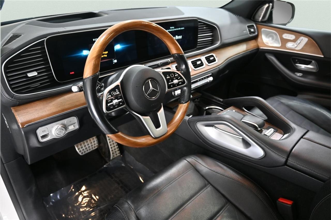 Mercedes-Benz GLS-Class  2021