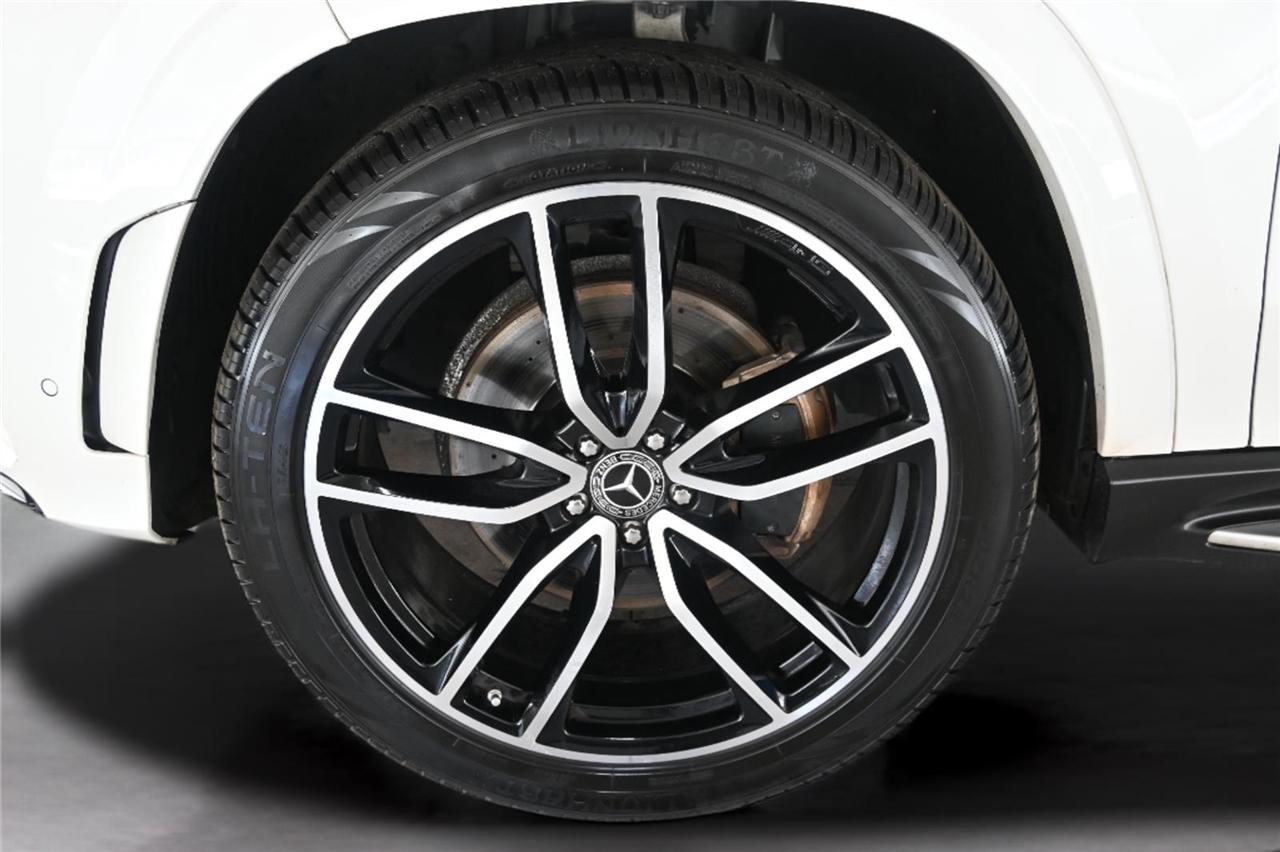 Mercedes-Benz GLS-Class  2021