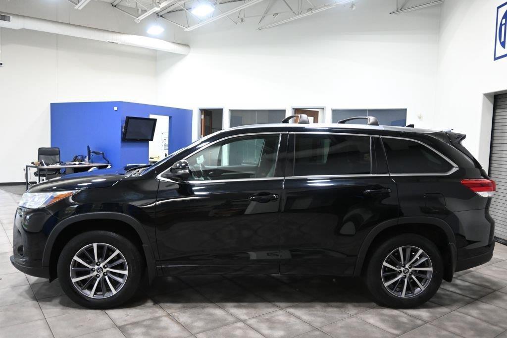 Toyota Highlander XLE AWD V6 2018
