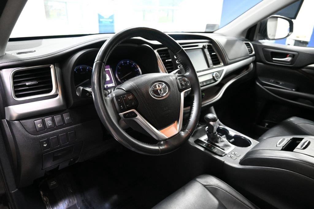Toyota Highlander XLE AWD V6 2018