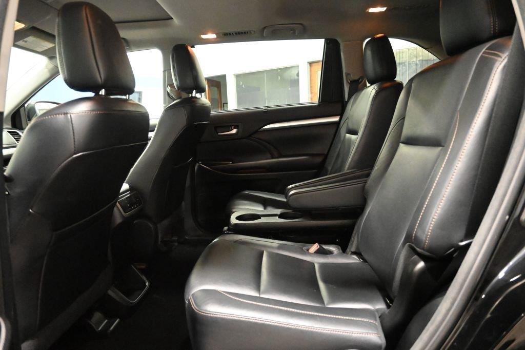 Toyota Highlander XLE AWD V6 2018