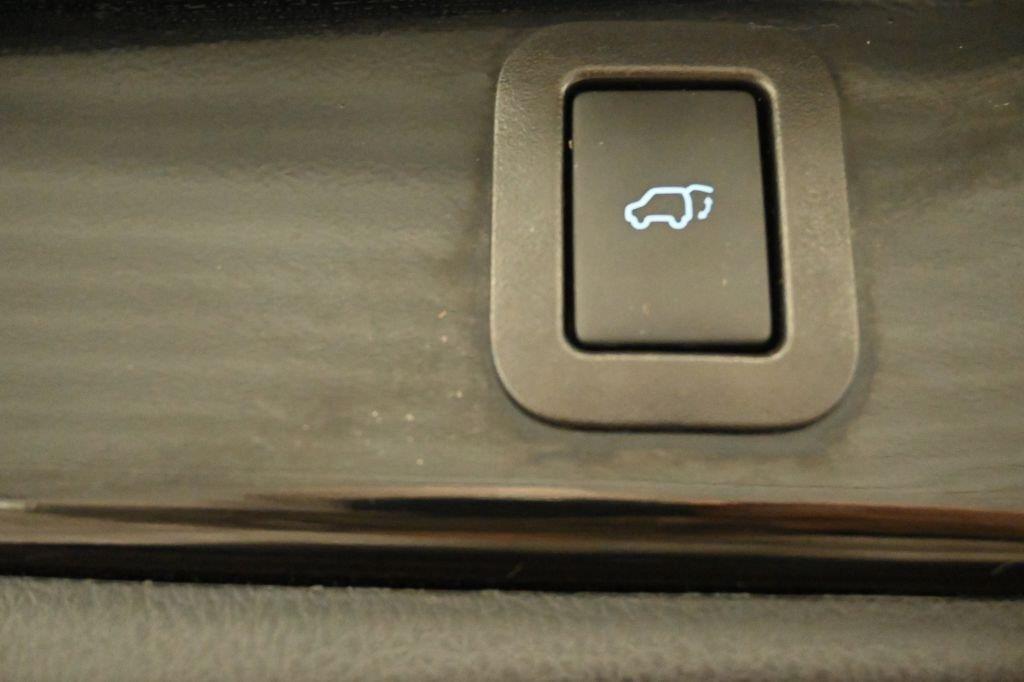 Toyota Highlander XLE AWD V6 2018