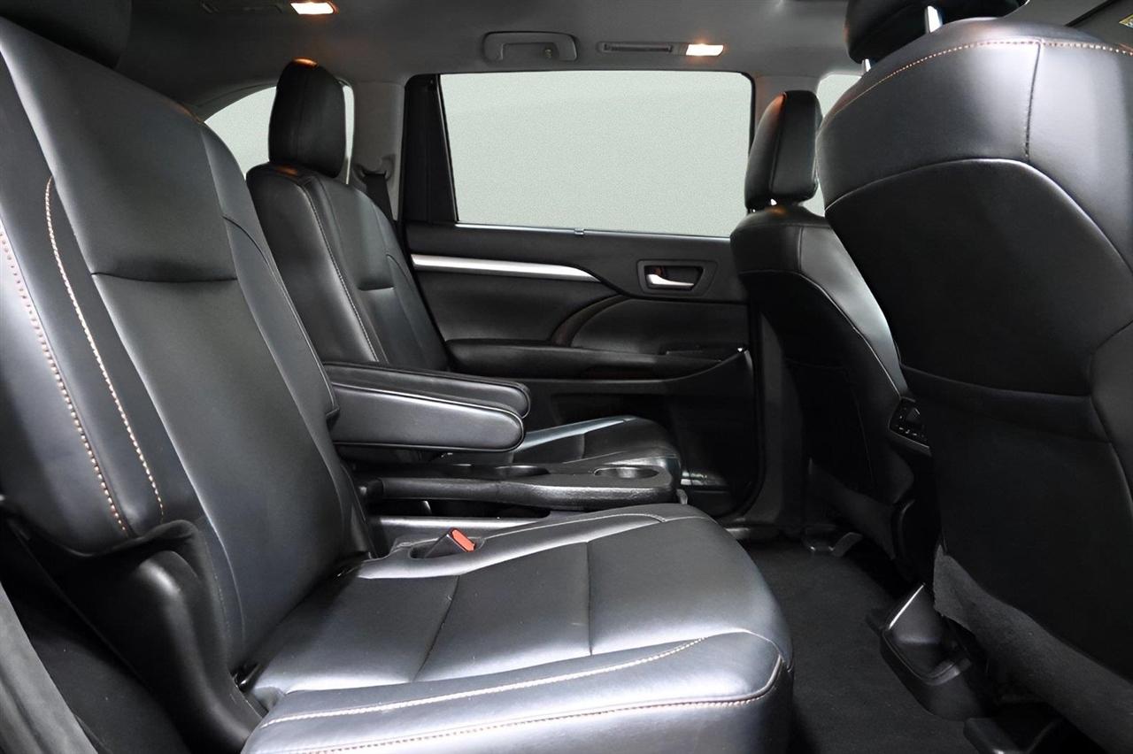 Toyota Highlander XLE AWD V6 2018