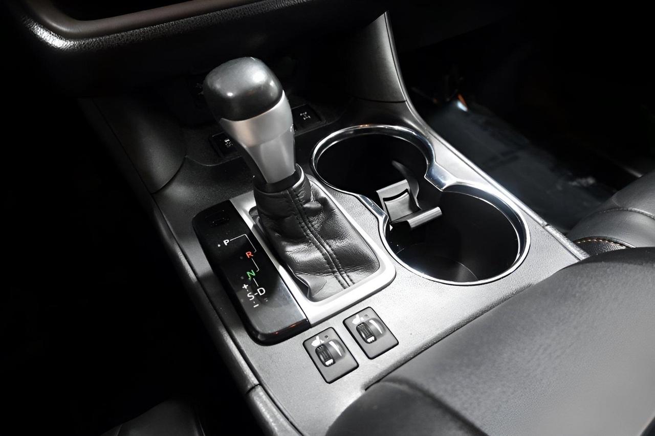 Toyota Highlander XLE AWD V6 2018