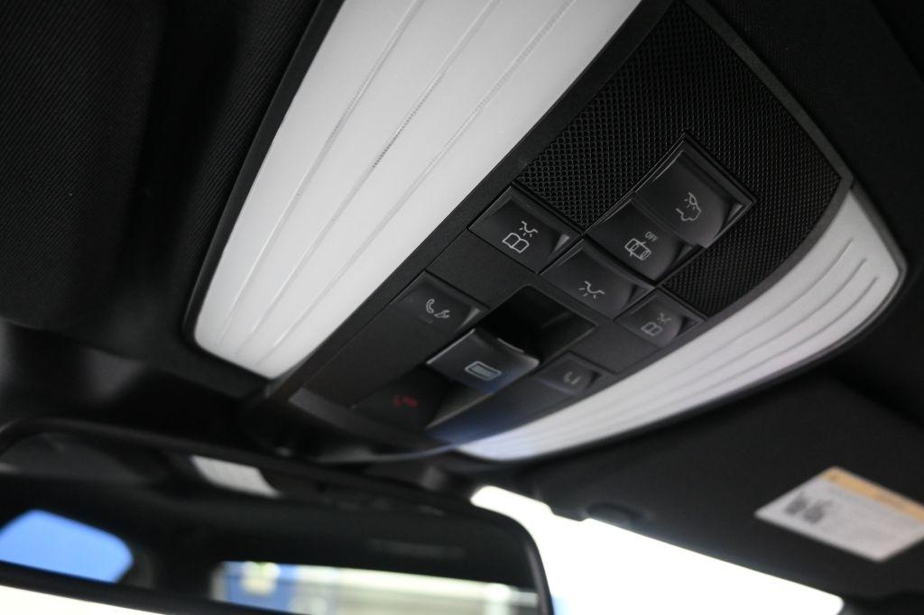 Mercedes-Benz E-Class  2016