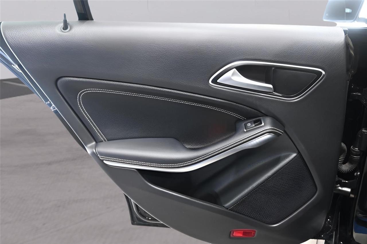 Mercedes-Benz CLA-Class  2018