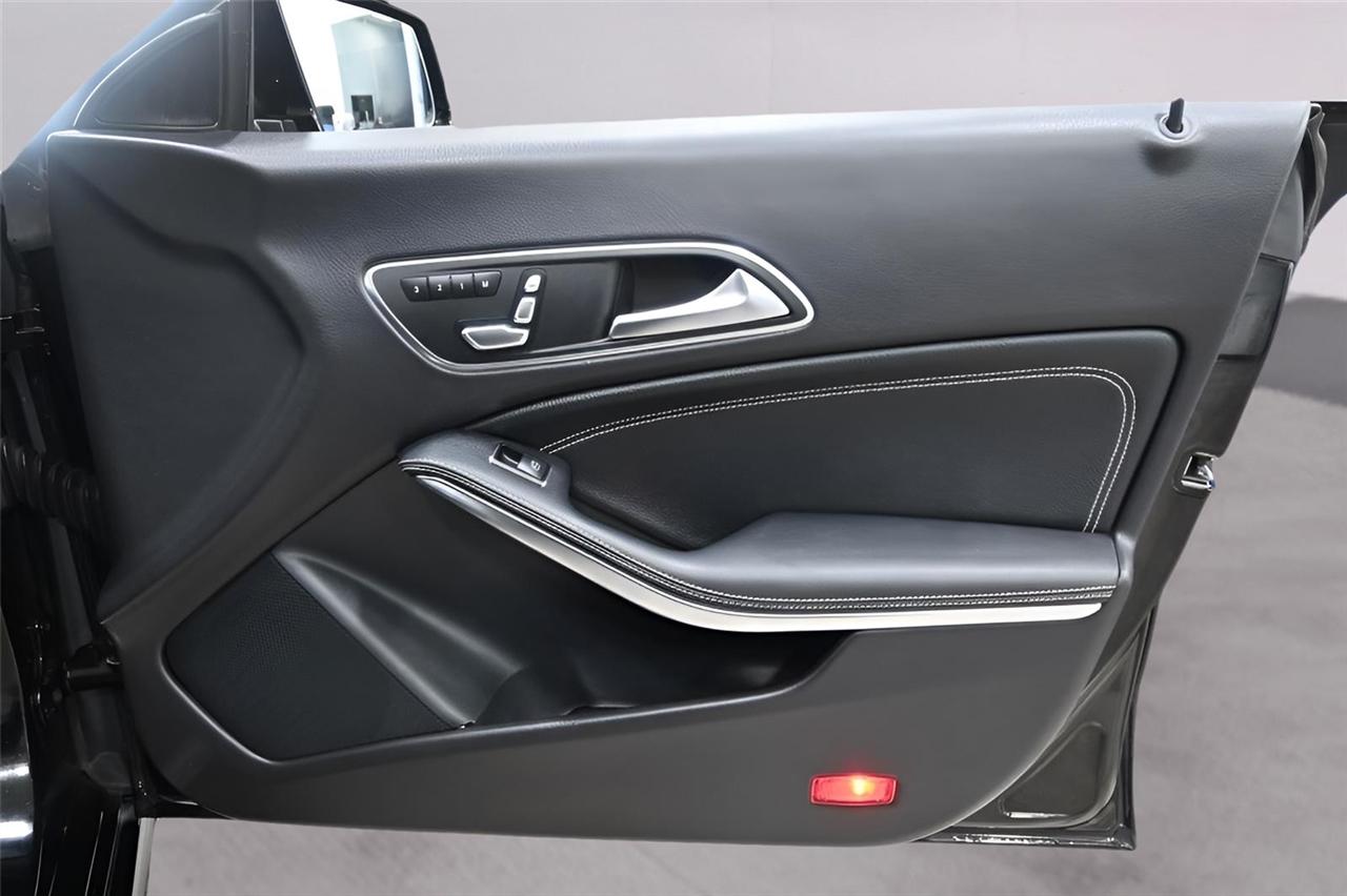 Mercedes-Benz CLA-Class  2018