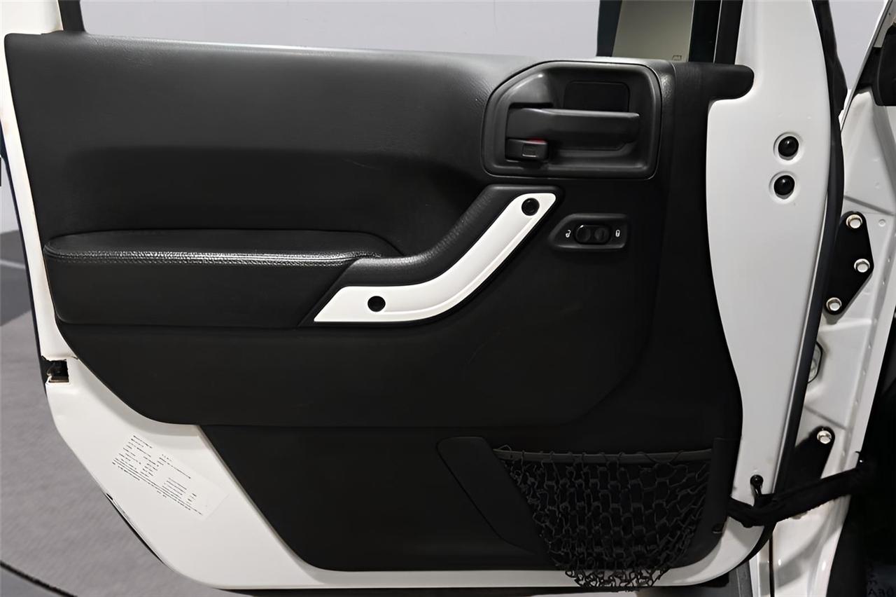 Jeep Wrangler  2015