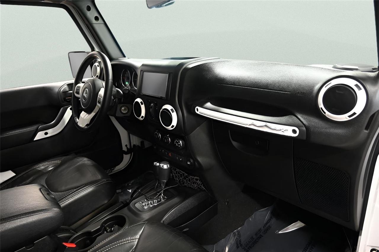 Jeep Wrangler  2015