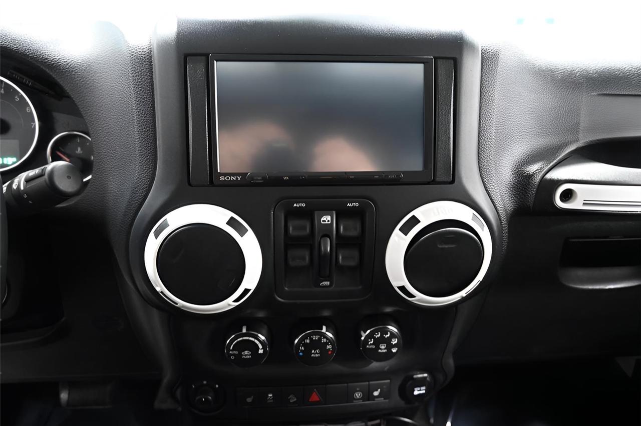 Jeep Wrangler  2015