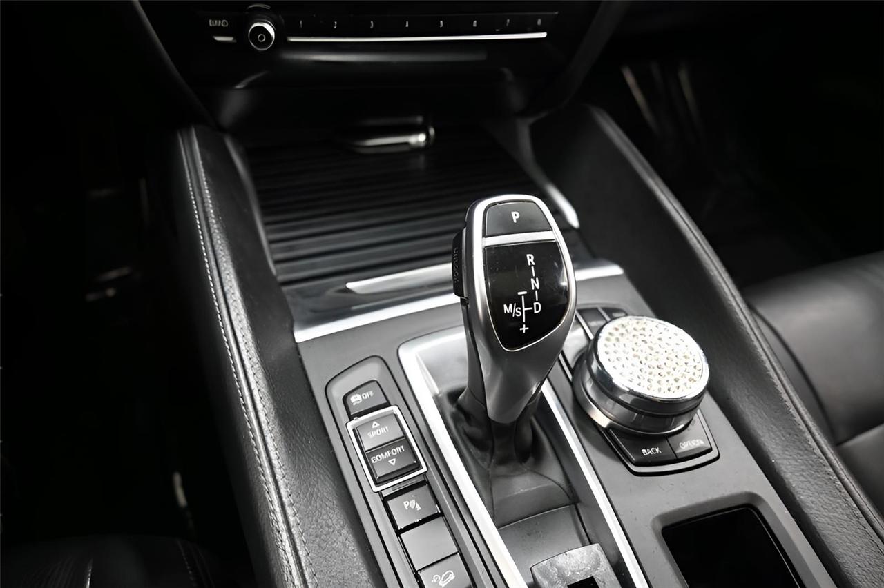 BMW X6  2019