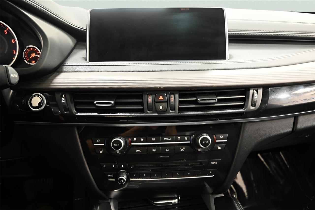 BMW X6  2019