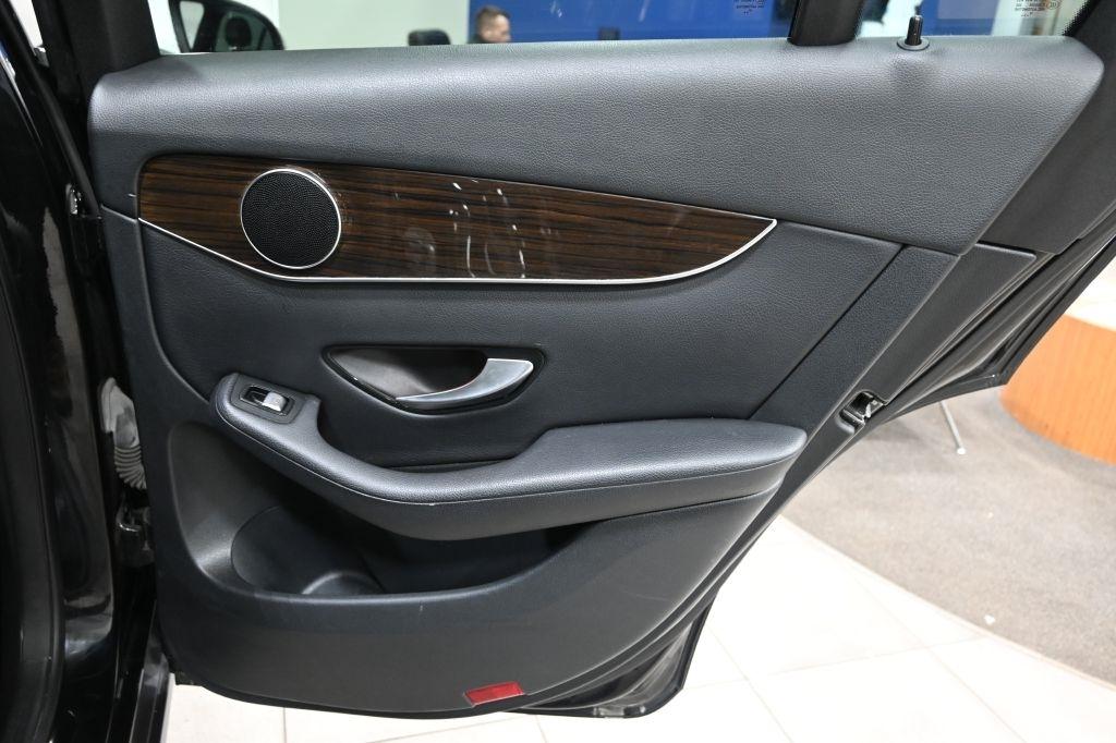 Mercedes-Benz GLC-Class  2020