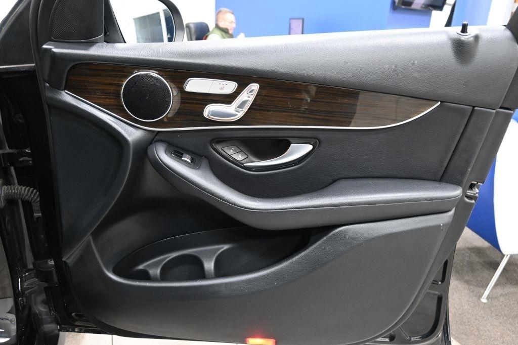 Mercedes-Benz GLC-Class  2020