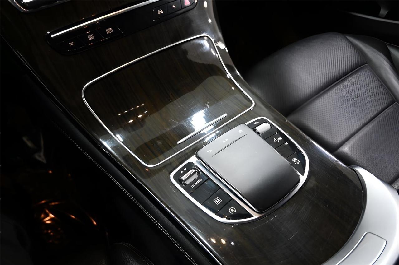 Mercedes-Benz GLC-Class  2020