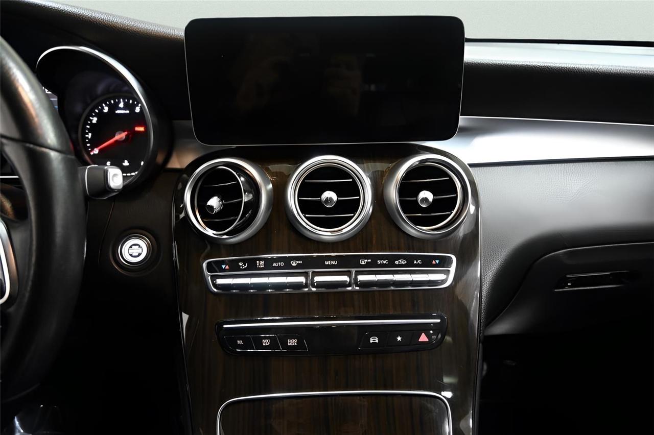 Mercedes-Benz GLC-Class  2020