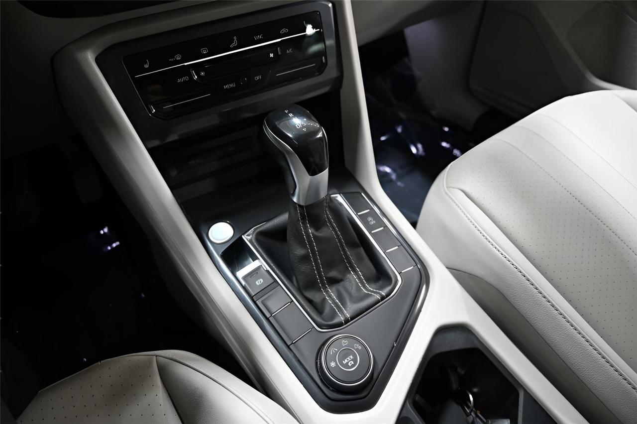 Volkswagen Tiguan  2022