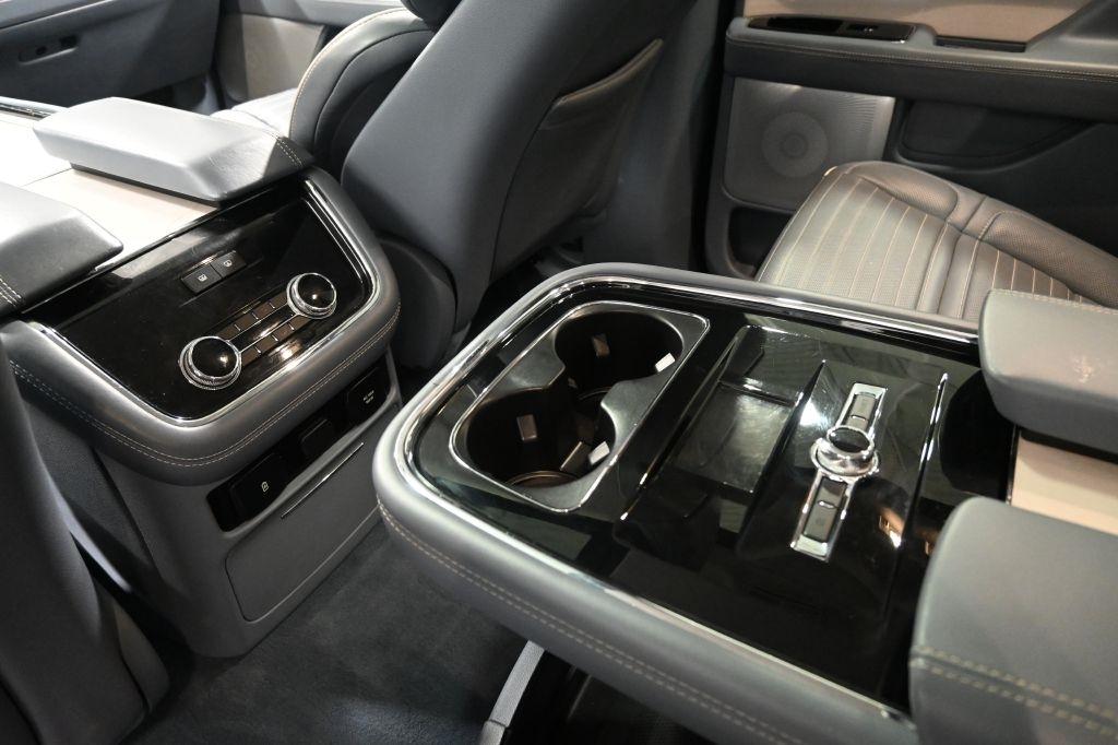 Lincoln Navigator  2019