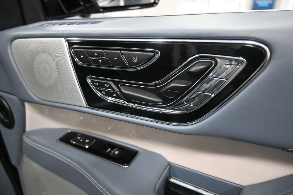 Lincoln Navigator  2019