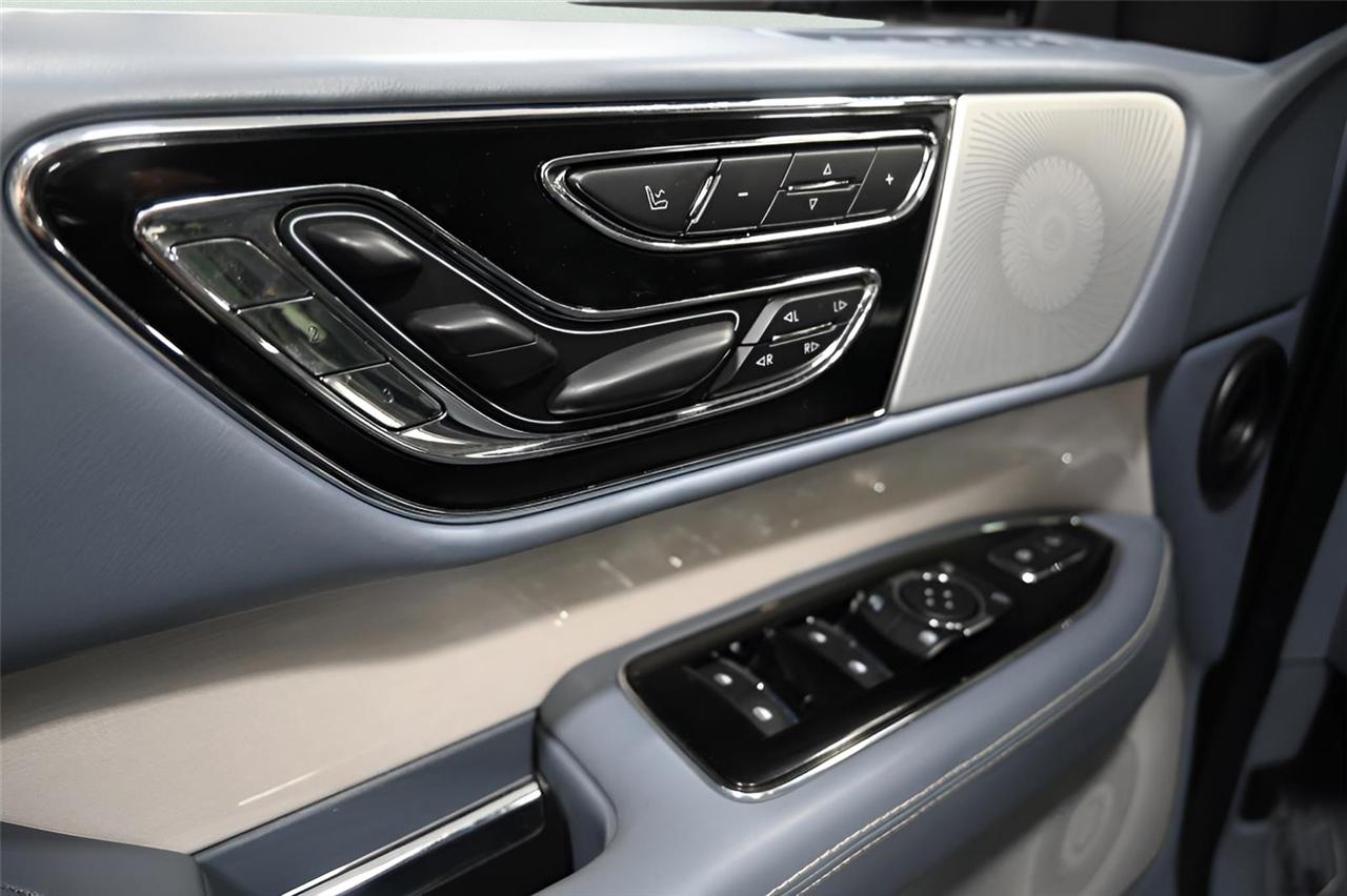 Lincoln Navigator  2019