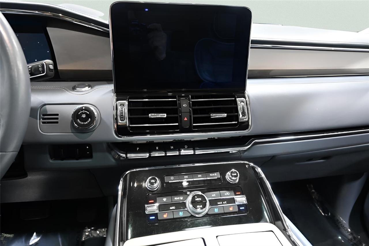 Lincoln Navigator  2019