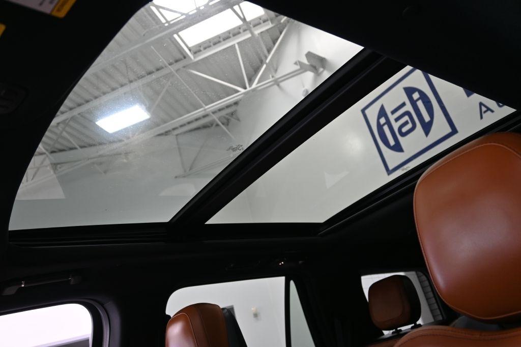 Lincoln Navigator  2021