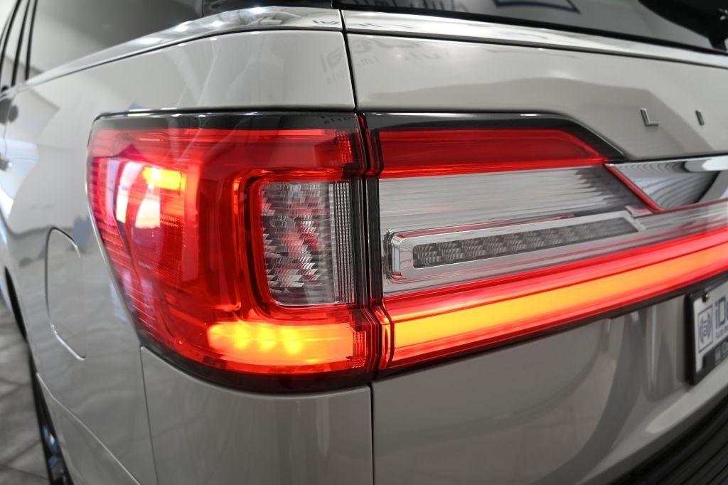 Lincoln Navigator  2021