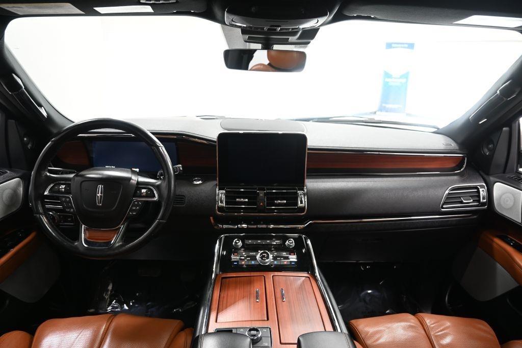 Lincoln Navigator  2021