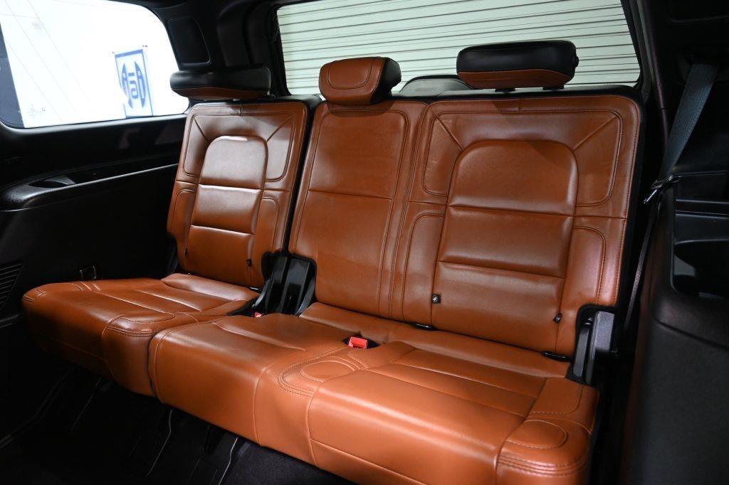 Lincoln Navigator  2021