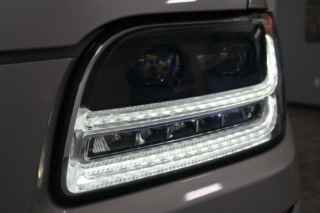 Lincoln Navigator  2021