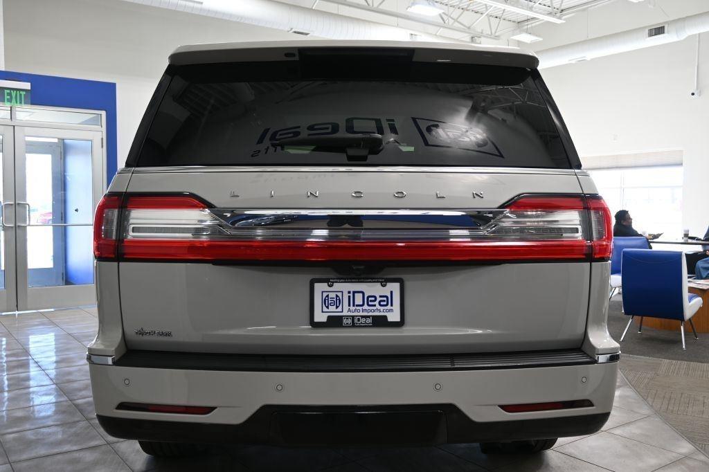 Lincoln Navigator  2021