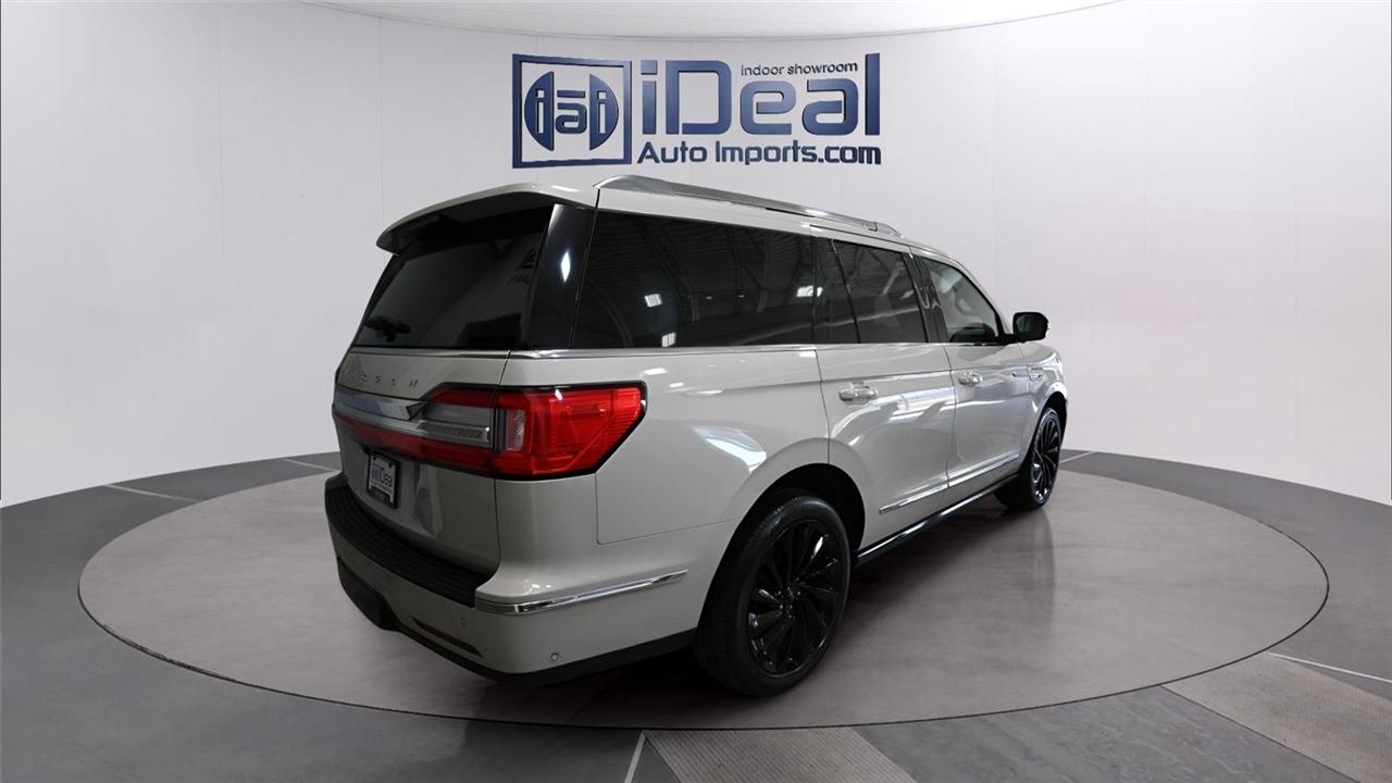 Lincoln Navigator  2021