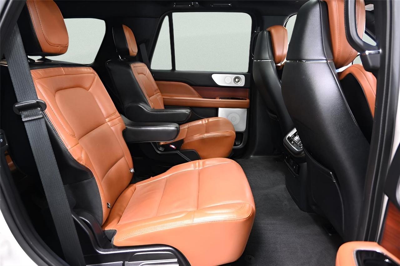 Lincoln Navigator  2021