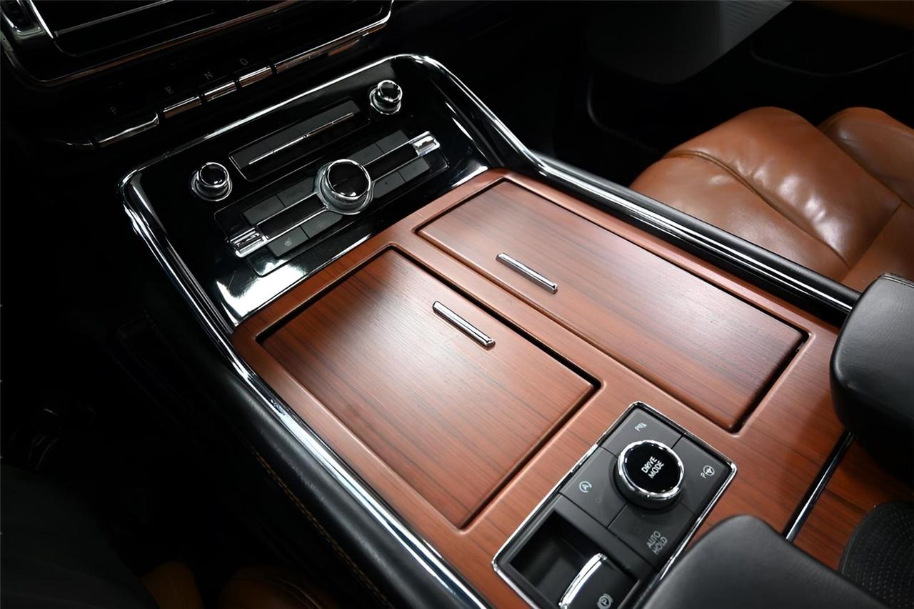 Lincoln Navigator  2021