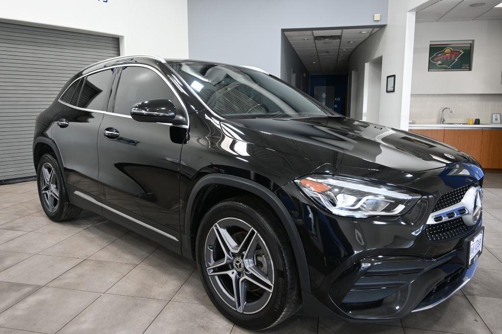 Mercedes-Benz GLA-Class  2022