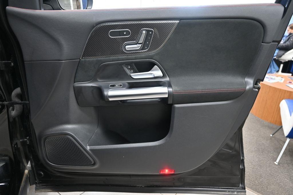 Mercedes-Benz GLA-Class  2022