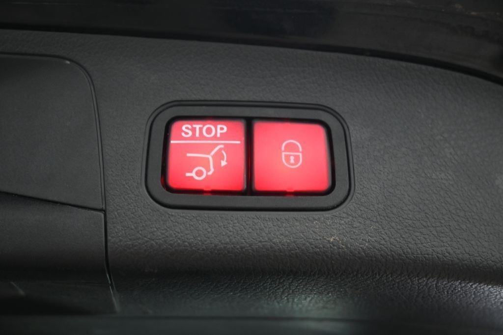 Mercedes-Benz GLA-Class  2022