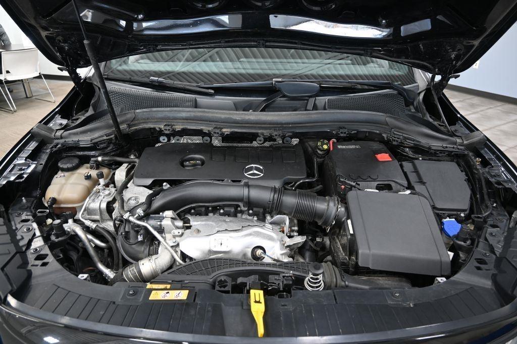 Mercedes-Benz GLA-Class  2022